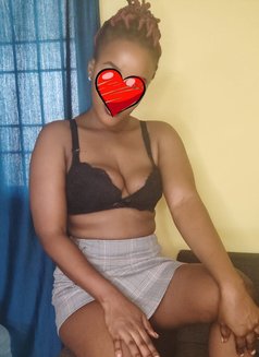Titi (Velachery Chennai) - escort in Chennai Photo 4 of 5