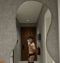 Title - Male escort in Riyadh