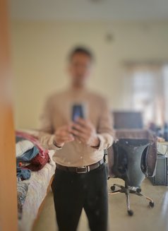 Titlovr - Male escort in Bangalore Photo 5 of 8