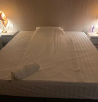 Tiwasavage - escort in Okinawa Island