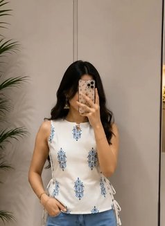 Tiya - escort in Chandigarh Photo 2 of 3