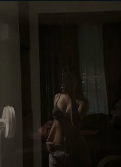 Tiya - escort in Hyderabad Photo 3 of 3