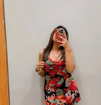 Tiya - escort in New Delhi