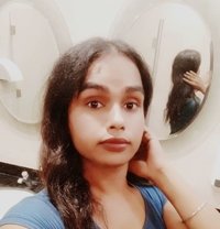 Tiya Singh - Transsexual escort in New Delhi