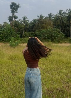 Tiya Singh ( Real Meet & Cam Show) - puta in Pune Photo 1 of 3