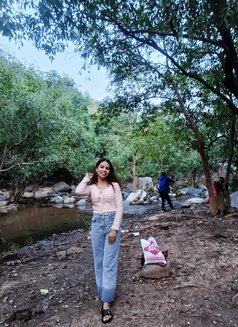 Tiya Singh ( Real Meet & Cam Show) - puta in Pune Photo 4 of 4