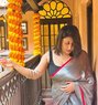 Tiyasha - escort in Kolkata Photo 1 of 4