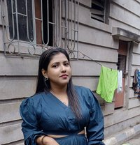 Tiyasha Sen - puta in Kolkata