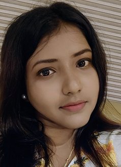 Tiyasha Sen out call available only - escort in Kolkata Photo 4 of 5