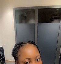 Tizzy - Transsexual escort in Lagos, Nigeria