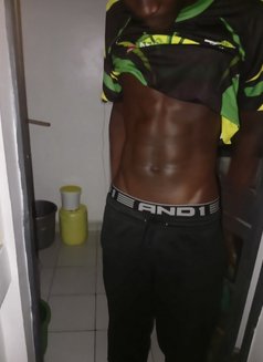 Tj_dasa - Male escort in Nairobi Photo 3 of 4