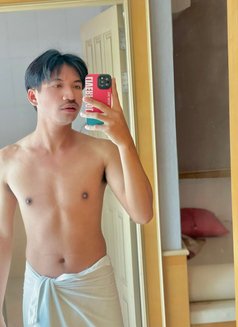 TJ🇹🇭 - Masajista in Muscat Photo 9 of 10
