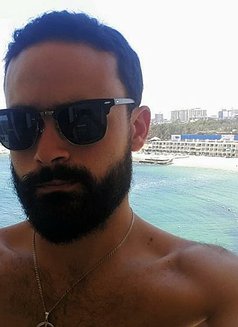 Tny - Male escort in Cairo Photo 1 of 4