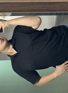 To Ey - Masajista in Bangkok Photo 5 of 6