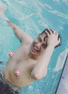 To Ey - masseur in Bangkok Photo 5 of 5