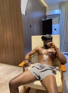 Tobby - Male escort in Dubai Photo 9 of 9