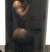 Tobby - Male escort in Al Manama