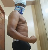 Toine Masseur for Ladies - Acompañantes masculino in Nairobi