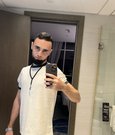 Jonny - Male escort in Dubai Photo 2 of 5