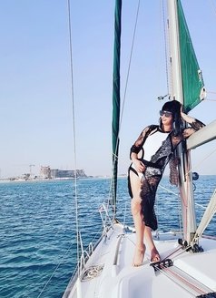 Tokyo - Transsexual escort in Doha Photo 2 of 10