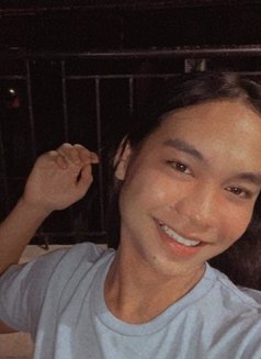 Tokyo - Transsexual escort in Manila Photo 2 of 2