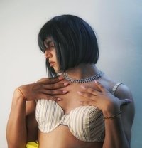 Tokyo - Acompañantes transexual in Mumbai