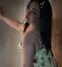 Toleep - escort in Damascus Photo 4 of 8