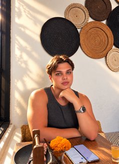 Tom🇦🇿 - Male escort in Dubai Photo 12 of 16