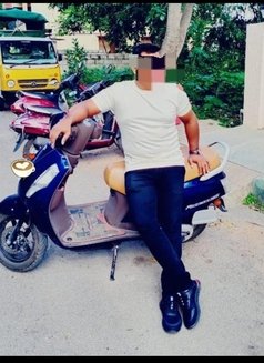 Tom Boy to Fulfill All Your Desires - Male escort in Bangalore Photo 2 of 2