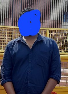 Tom Bull - Male escort in New Delhi Photo 2 of 2