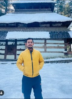 TOM - Male adult performer in Lucknow Photo 2 of 4