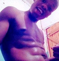 Tom - Male escort in Nakuru