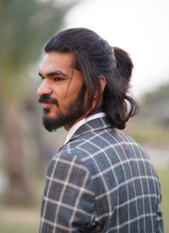 Tom - Acompañantes masculino in Islamabad Photo 8 of 8