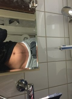 Tom - Male escort in Stockholm Photo 3 of 7