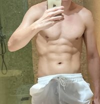 Tom - Male escort in Bangkok