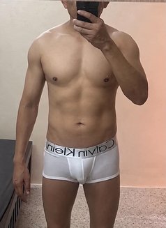 Tom Thailand 🇹🇭 - Male escort in Bangkok Photo 12 of 12