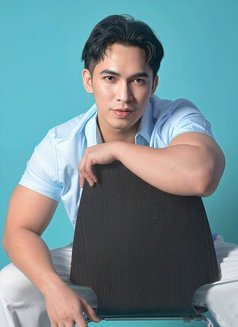 Tomi - masseur in Riyadh Photo 8 of 10