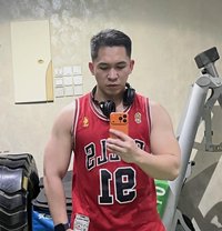 Tomi - masseur in Riyadh