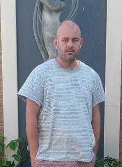 Tommie - Male escort in Cape Town Photo 2 of 3