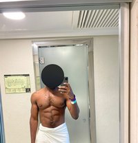 Tommy Bigxxx - Acompañantes masculino in Singapore