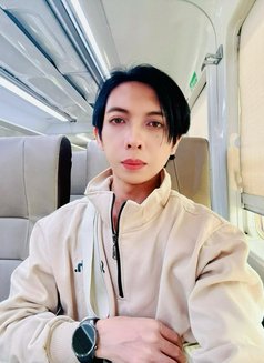 Tommy - Acompañantes masculino in Riyadh Photo 6 of 6