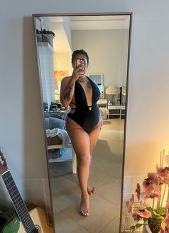 Saffah the Big Ass cum and ass eater - Acompañantes transexual in Dubai Photo 15 of 24