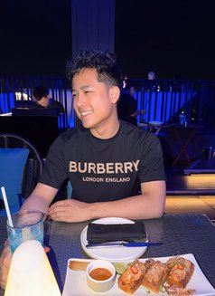 Tommy - Male escort in Bangkok Photo 1 of 6