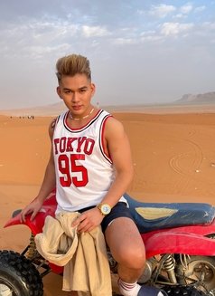 Tommy15 - Acompañantes masculino in Riyadh Photo 3 of 6