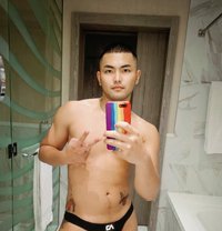 Tomorrow land - Male escort in Doha