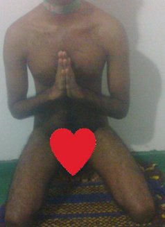 Tomy - Male escort in Colombo Photo 1 of 4