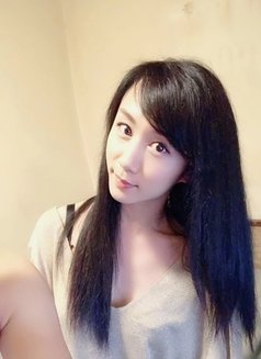 Tongtong - Transsexual escort in Beijing Photo 19 of 19