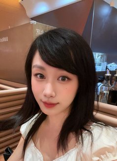 top and bottom - Transsexual escort in Beijing Photo 26 of 27