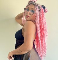 Tongue piercing & Submissive - escort in Pattaya