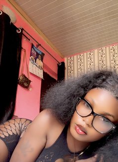 Tonia - escort in Lagos, Nigeria Photo 1 of 3